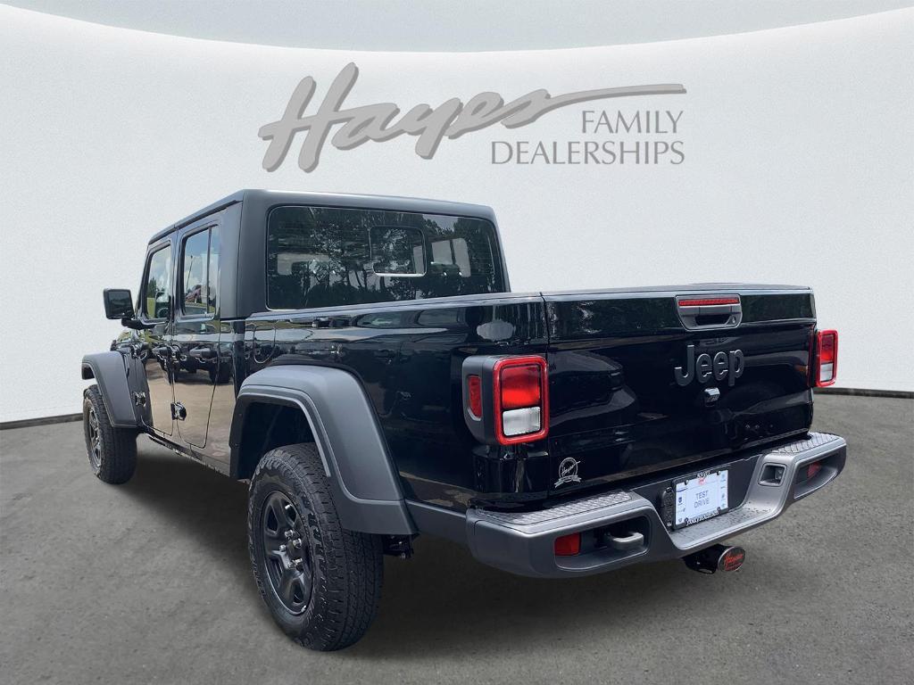 new 2024 Jeep Gladiator car, priced at $37,998