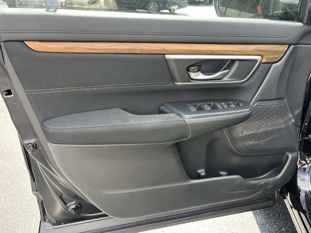 used 2017 Honda CR-V car, priced at $22,500