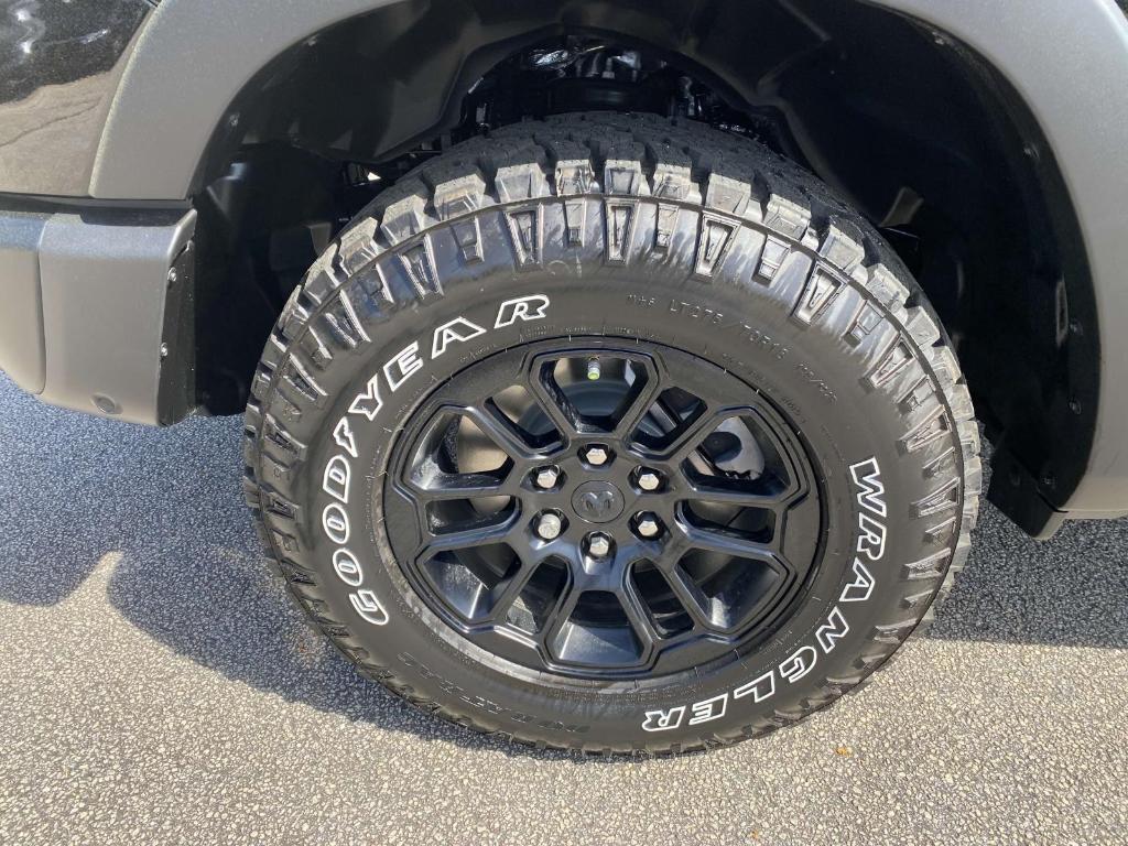 new 2025 Ram 1500 car, priced at $58,208