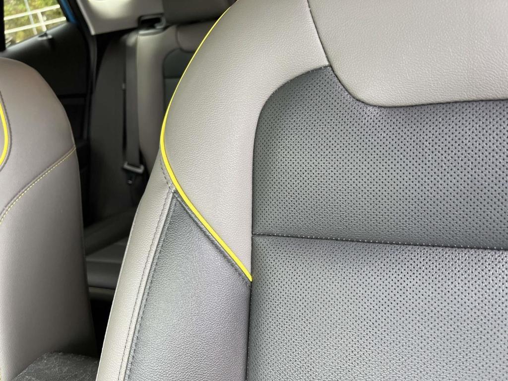 used 2025 Chevrolet Trax car, priced at $23,223