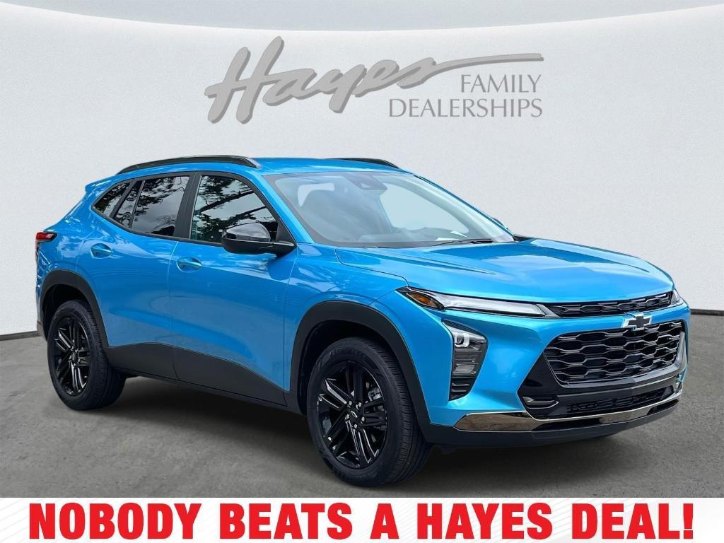 used 2025 Chevrolet Trax car, priced at $23,539