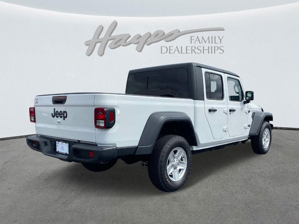 used 2023 Jeep Gladiator car, priced at $26,999