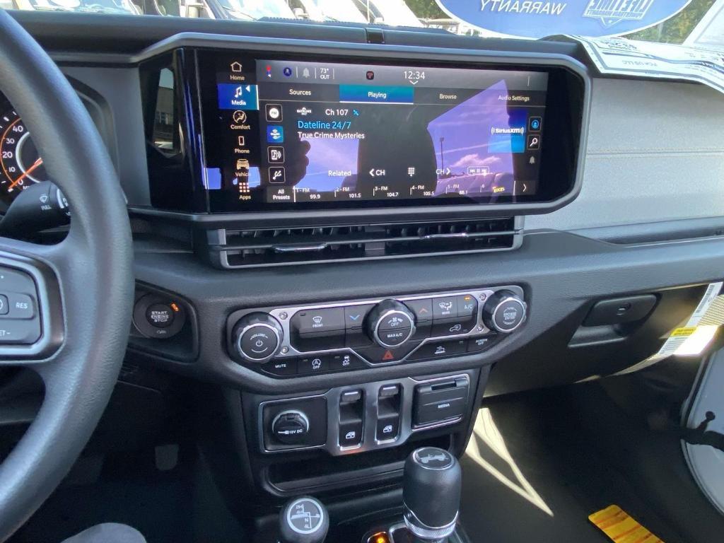 new 2026 Jeep Wrangler car, priced at $37,673