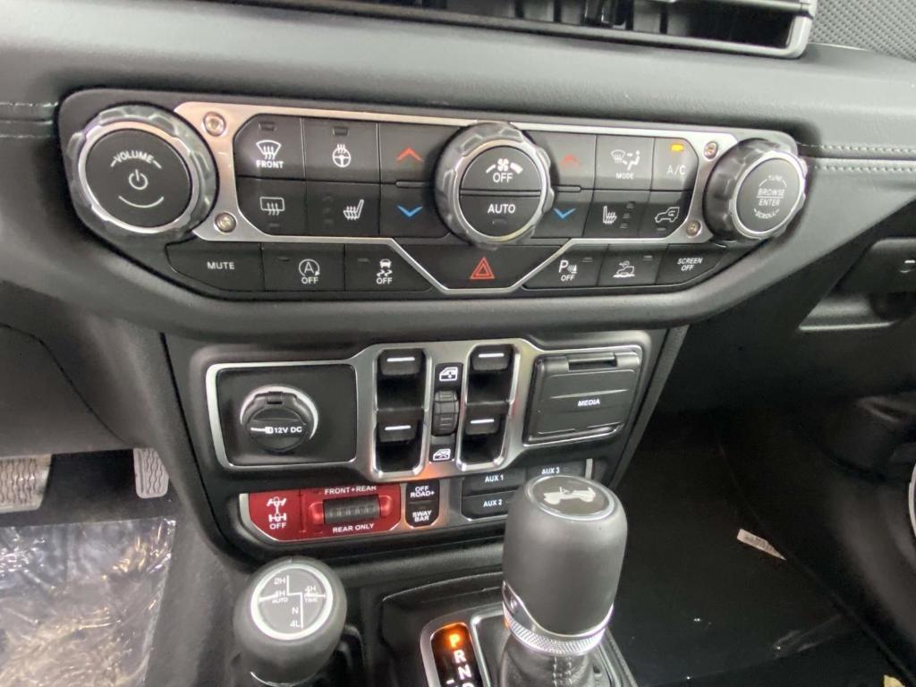 new 2026 Jeep Wrangler car, priced at $61,896