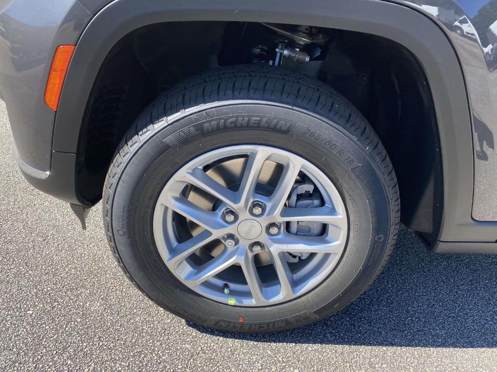 new 2025 Jeep Grand Cherokee L car, priced at $39,948