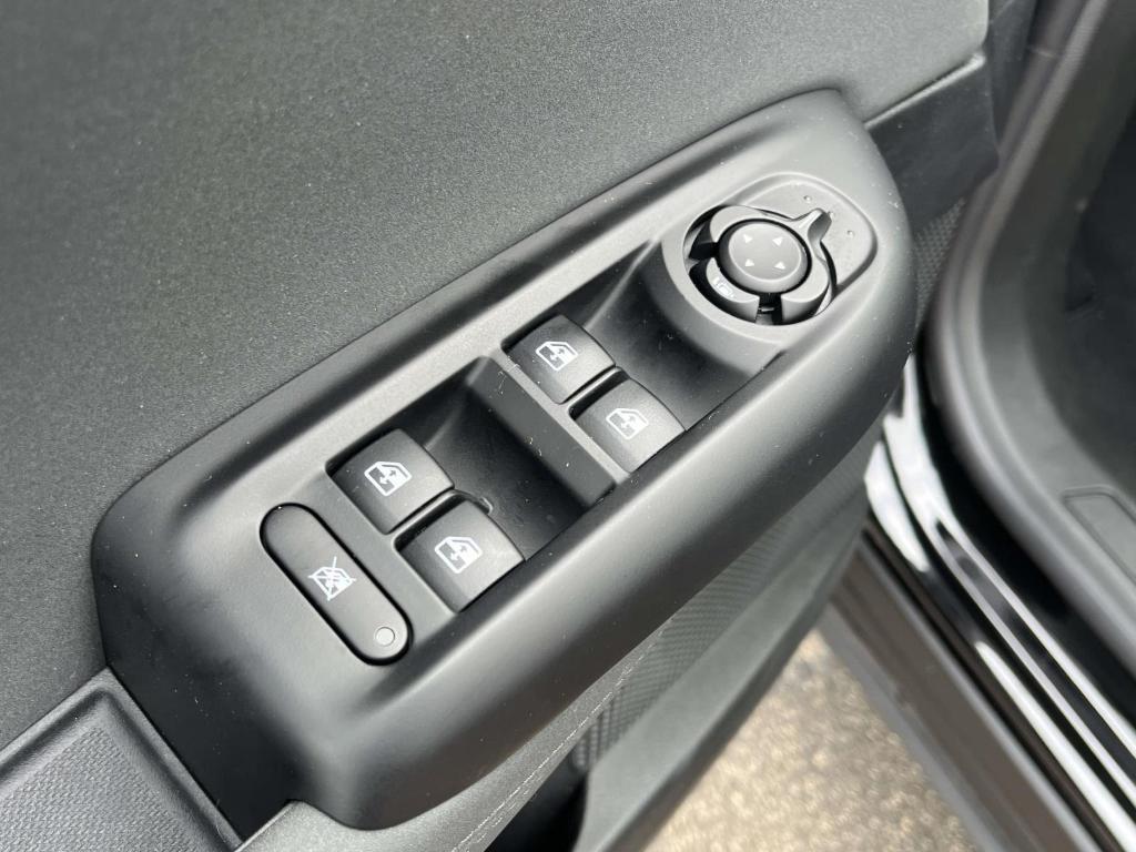 used 2024 Alfa Romeo Tonale car, priced at $25,000