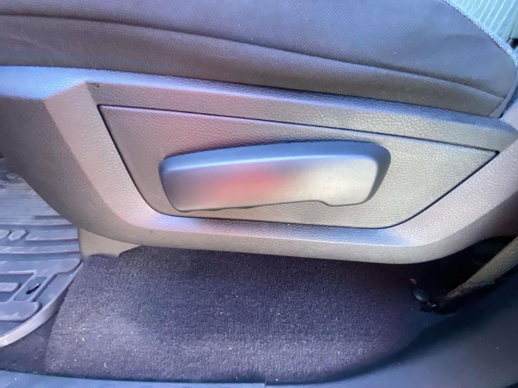 used 2022 Ram 1500 Classic car, priced at $31,500