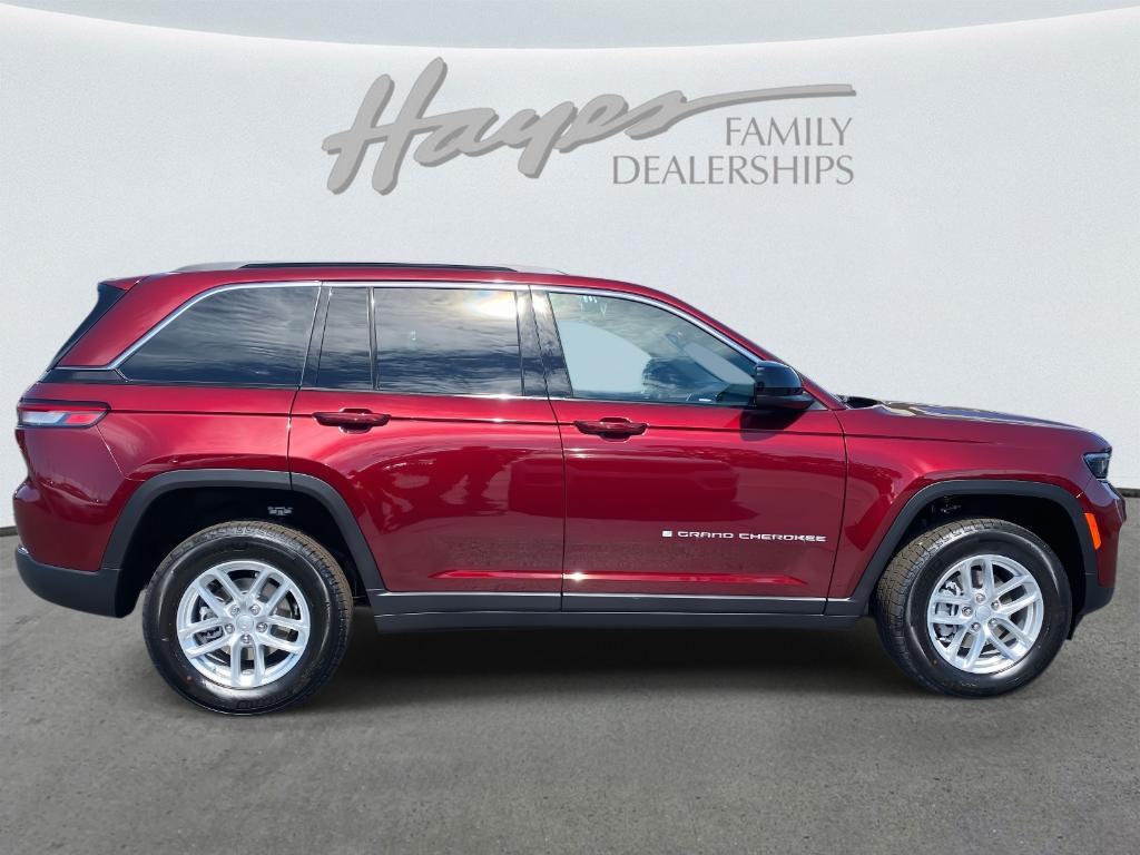 new 2025 Jeep Grand Cherokee car, priced at $38,214