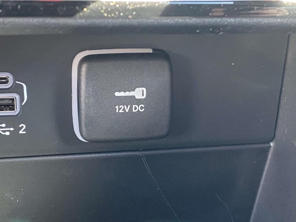 new 2025 Jeep Grand Cherokee car, priced at $38,214