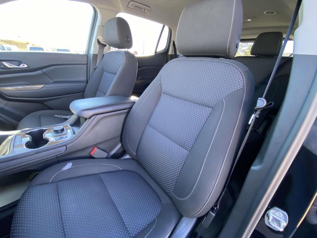 used 2022 GMC Acadia car, priced at $23,783