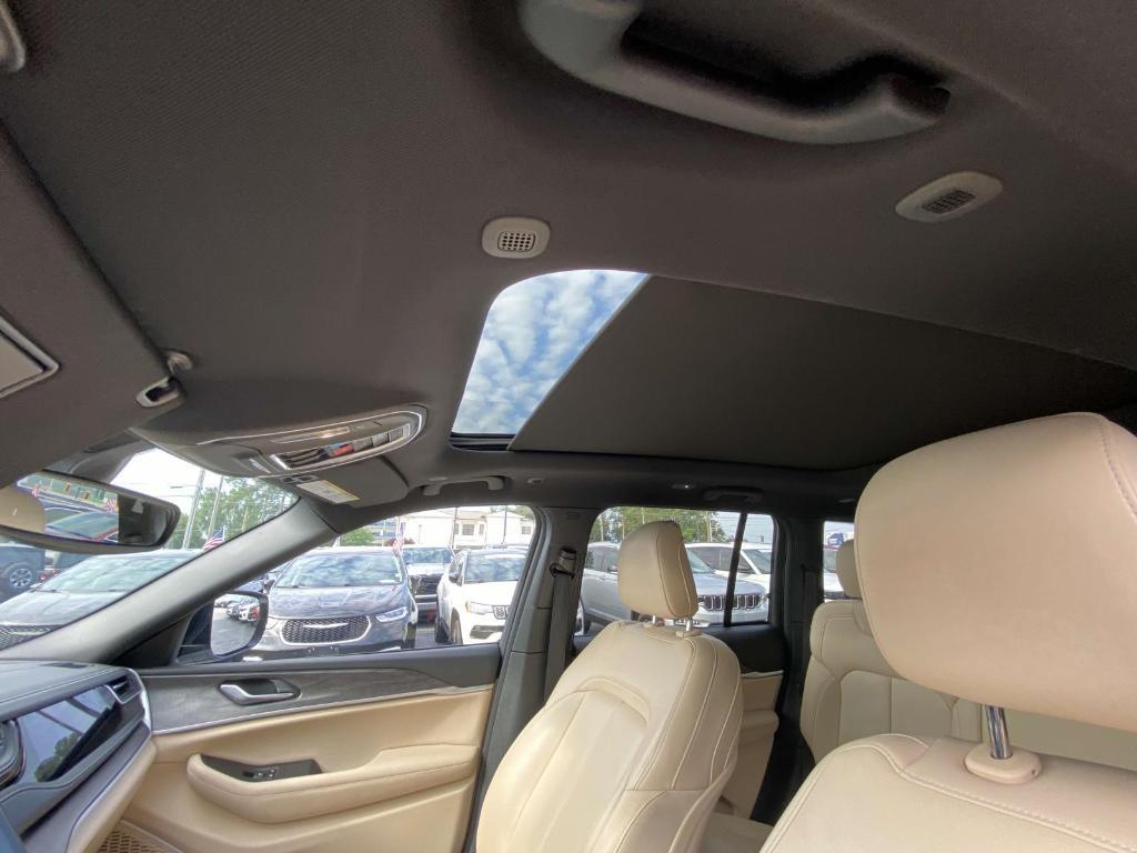 used 2022 Jeep Grand Cherokee 4xe car, priced at $32,450