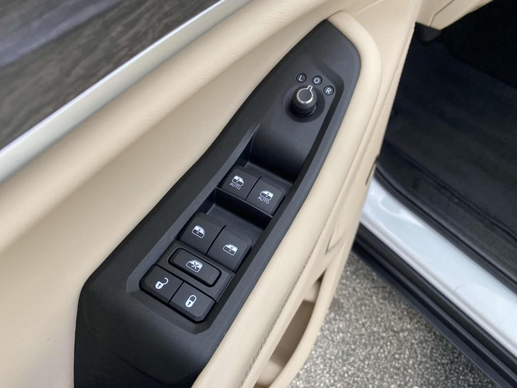 used 2022 Jeep Grand Cherokee 4xe car, priced at $32,450