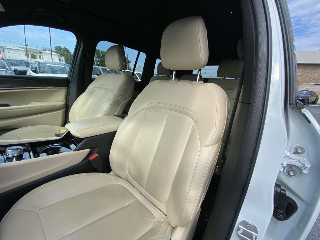used 2022 Jeep Grand Cherokee 4xe car, priced at $32,450