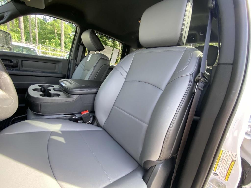 new 2025 Ram 2500 car, priced at $54,571