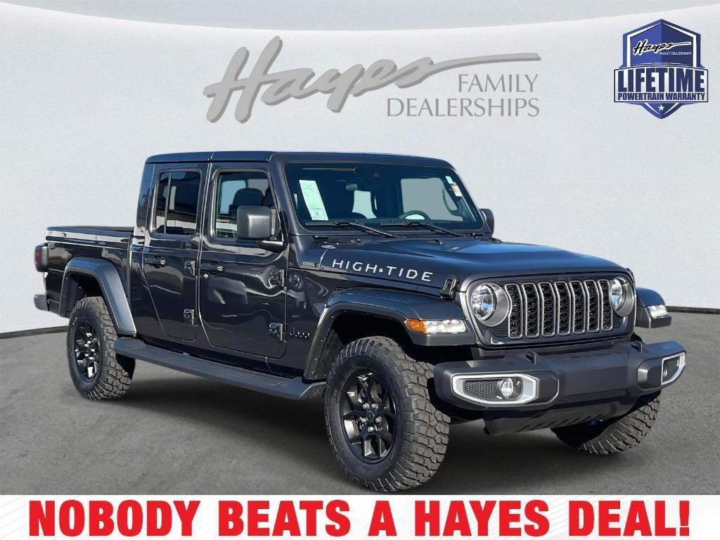 new 2025 Jeep Gladiator car, priced at $42,112