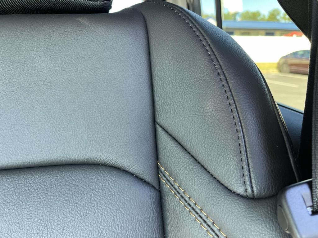 new 2025 Jeep Gladiator car, priced at $42,112