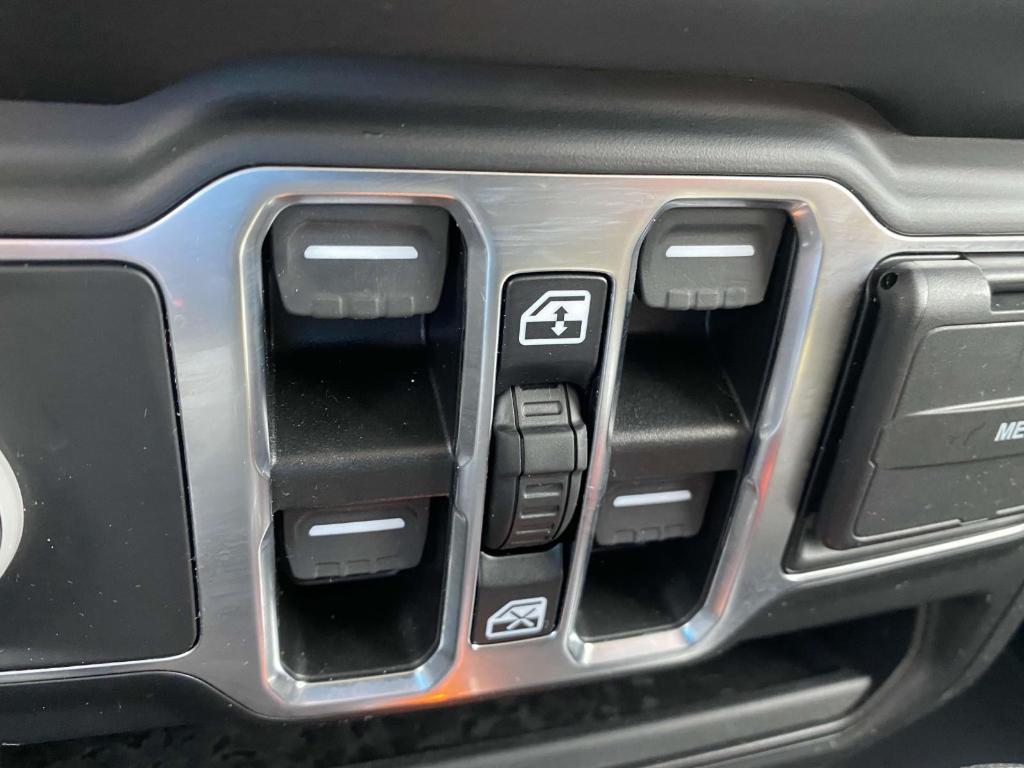 used 2021 Jeep Wrangler Unlimited car, priced at $29,999
