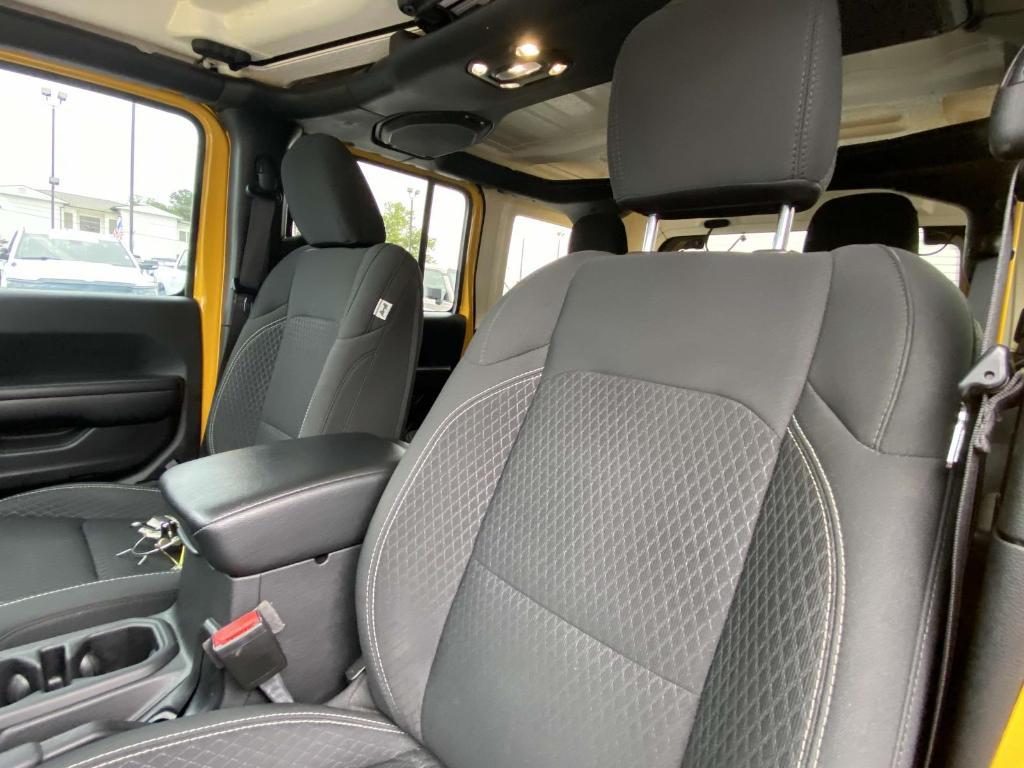 used 2021 Jeep Wrangler Unlimited car, priced at $29,999