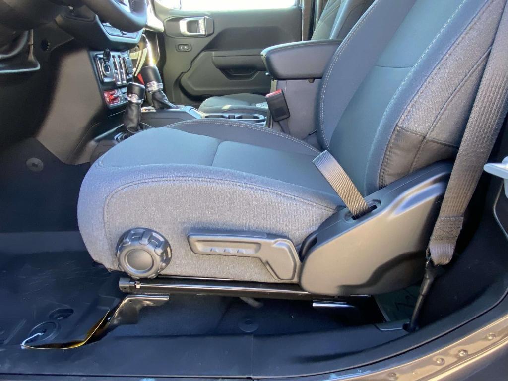 new 2026 Jeep Wrangler car, priced at $46,888