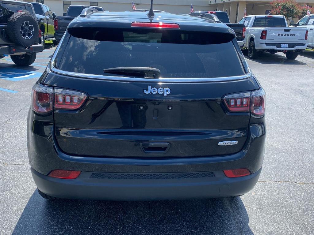 used 2022 Jeep Compass car, priced at $18,999