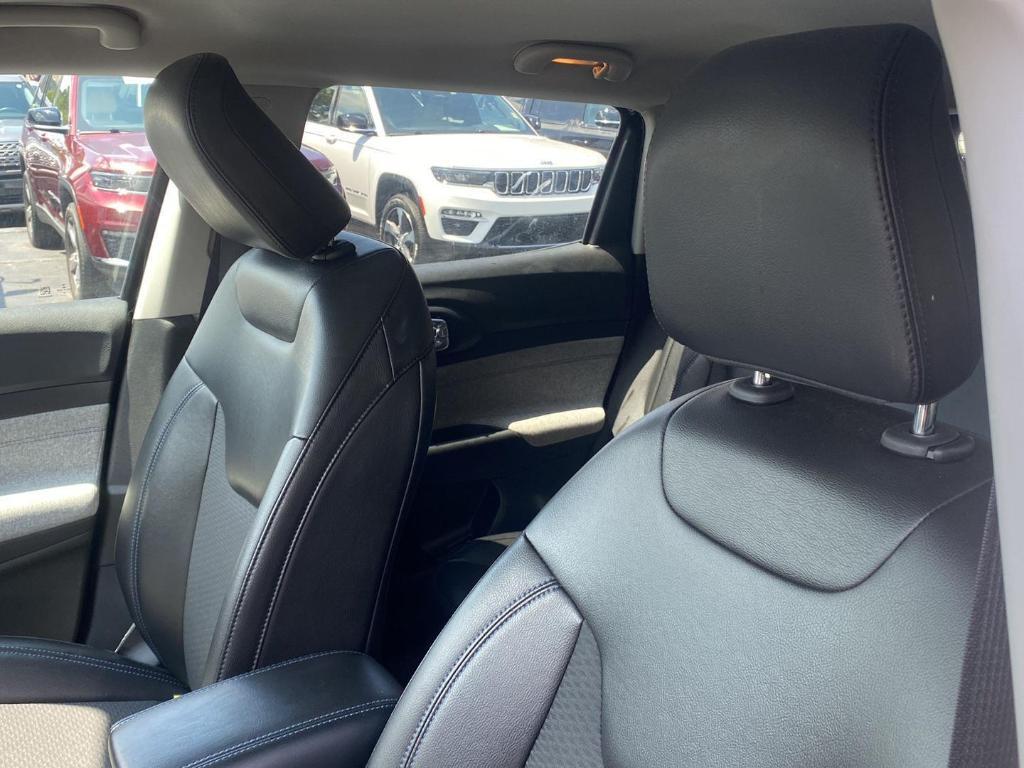used 2022 Jeep Compass car, priced at $18,999