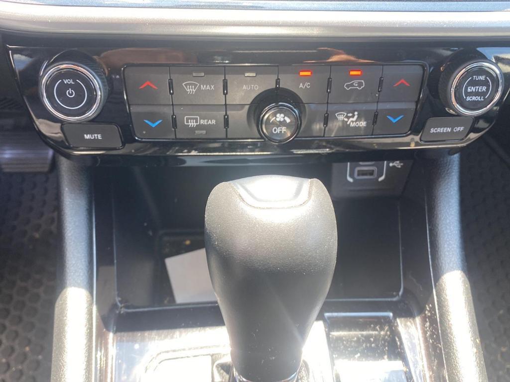 used 2022 Jeep Compass car, priced at $18,999