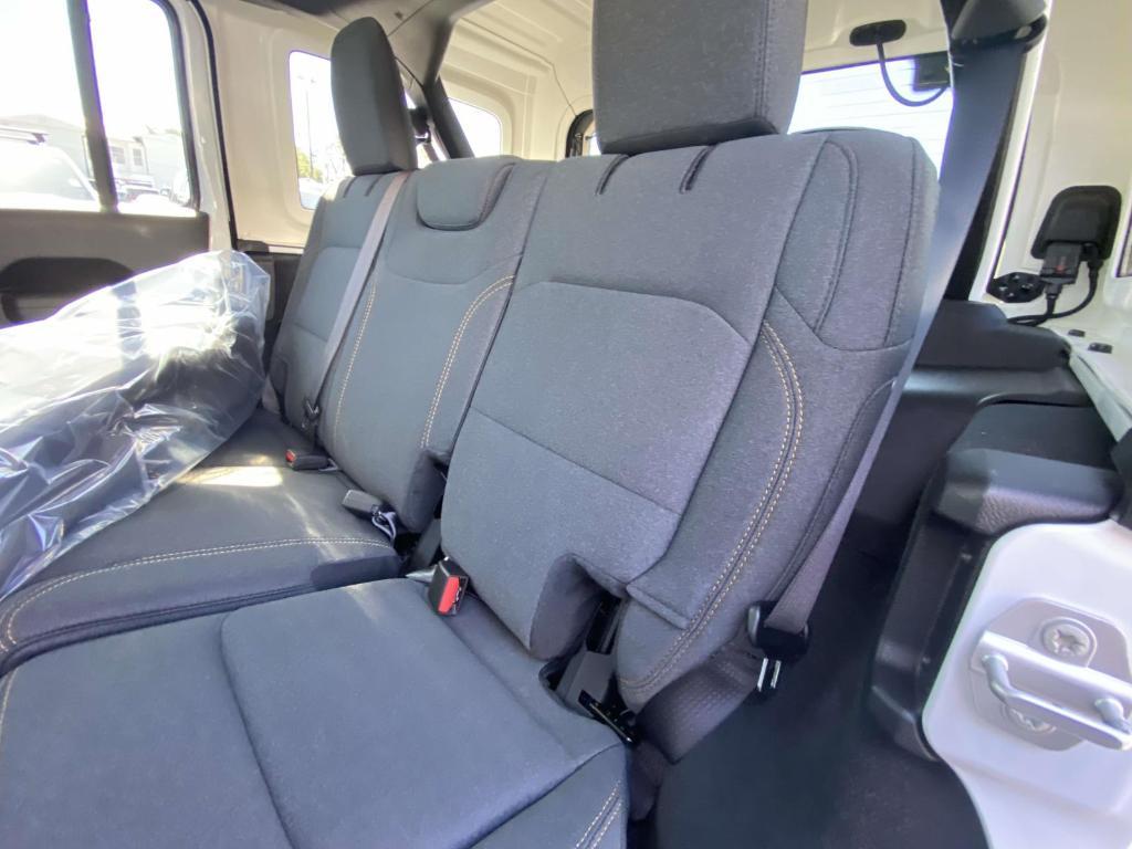 new 2025 Jeep Wrangler car, priced at $44,138