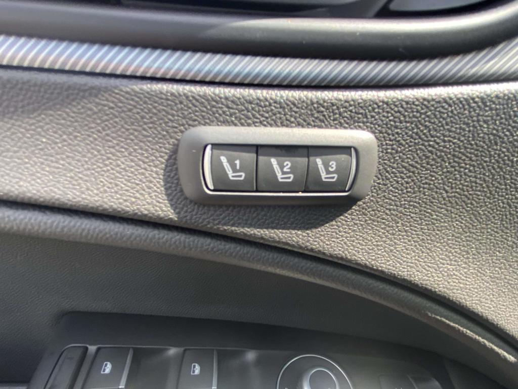 used 2024 Alfa Romeo Stelvio car, priced at $32,999