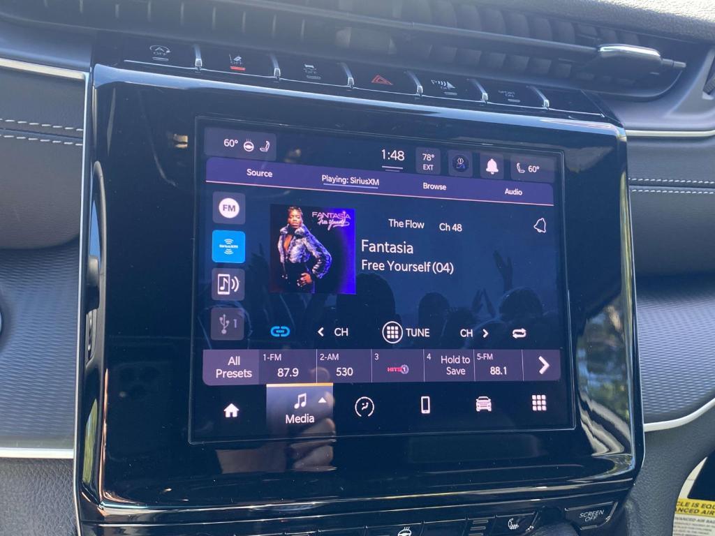 new 2025 Jeep Grand Cherokee car, priced at $42,132