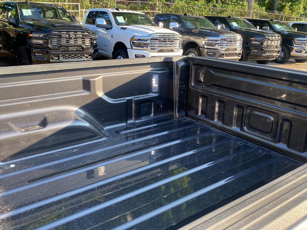 used 2022 Jeep Gladiator car, priced at $33,000