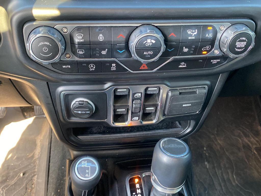 used 2022 Jeep Gladiator car, priced at $33,000
