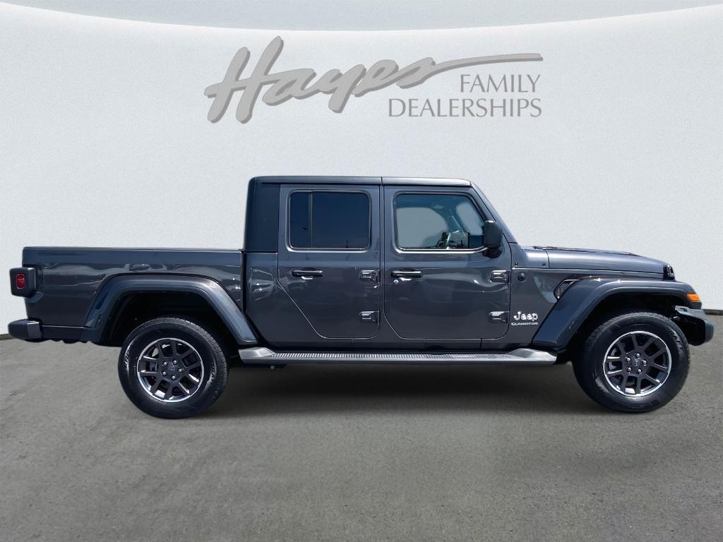 used 2022 Jeep Gladiator car, priced at $29,999