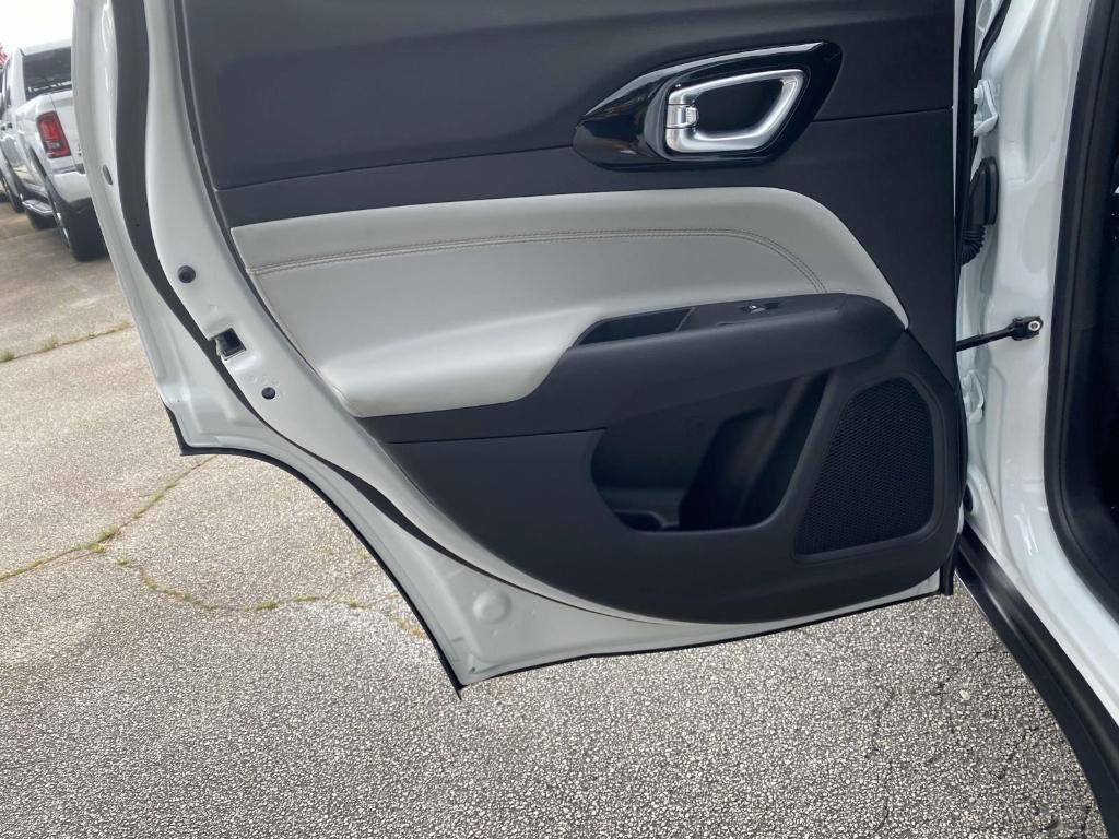 new 2025 Jeep Compass car, priced at $30,435