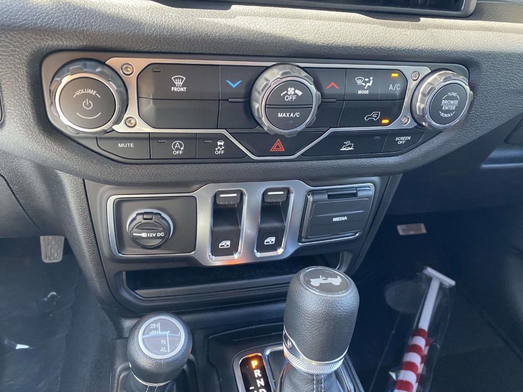 new 2026 Jeep Wrangler car, priced at $36,715