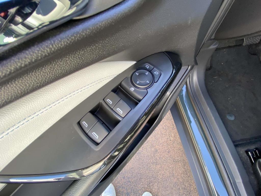 used 2025 Chevrolet Trax car, priced at $21,244