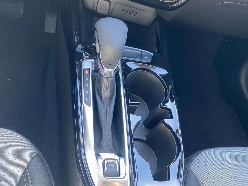 used 2025 Chevrolet Trax car, priced at $21,244