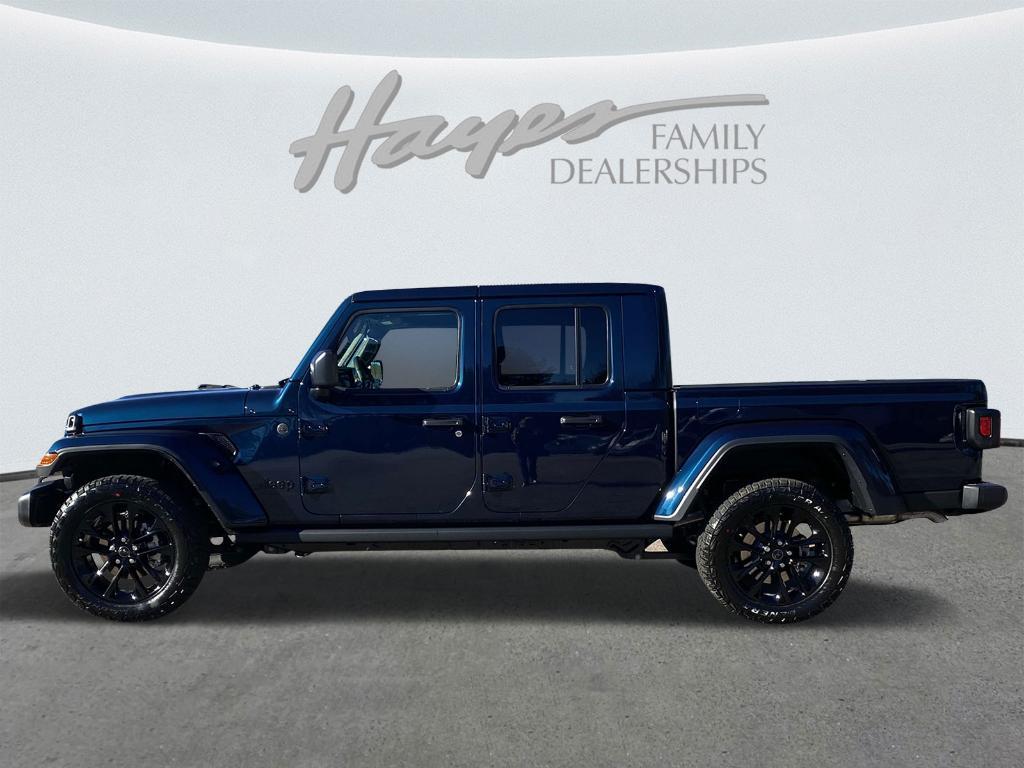 new 2025 Jeep Gladiator car, priced at $39,628