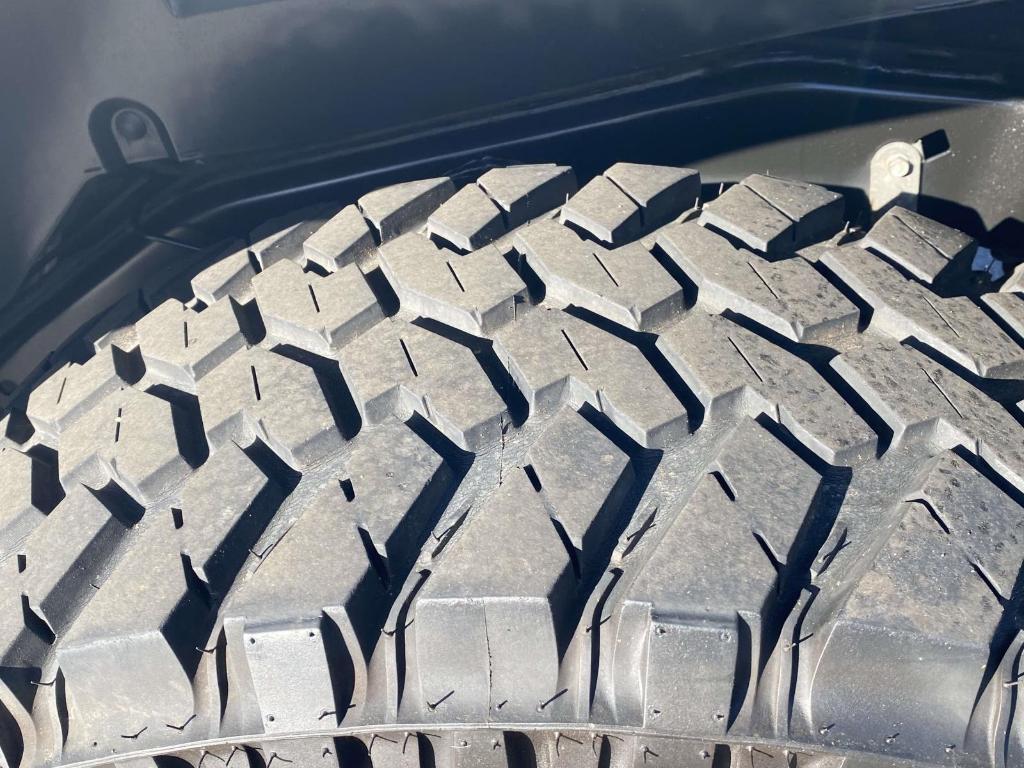 used 2015 Jeep Wrangler Unlimited car, priced at $24,977