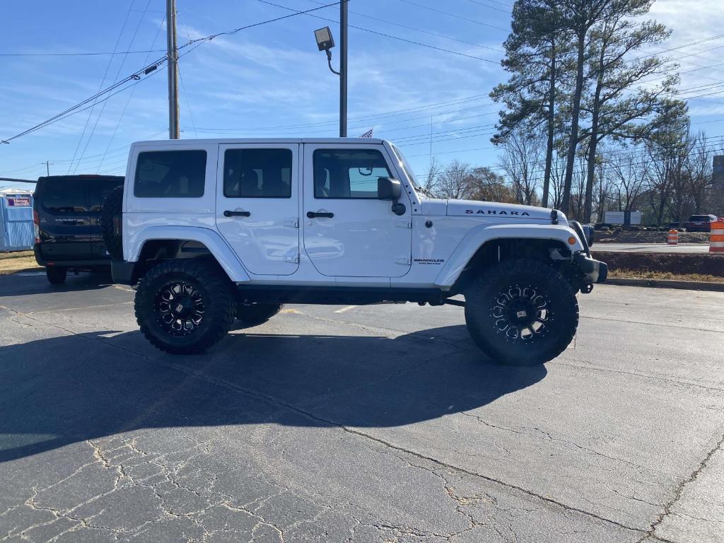 used 2015 Jeep Wrangler Unlimited car, priced at $24,977
