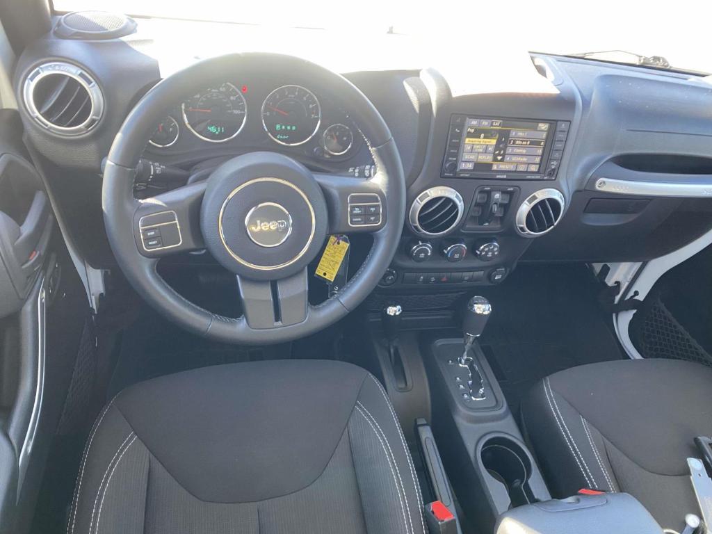 used 2015 Jeep Wrangler Unlimited car, priced at $24,977