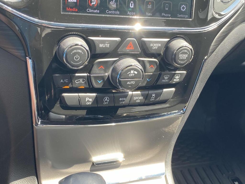 used 2022 Jeep Grand Cherokee WK car, priced at $25,999