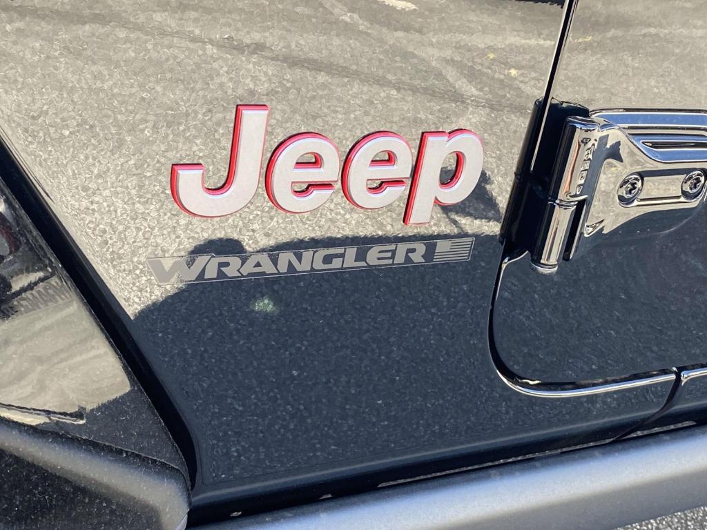 new 2025 Jeep Wrangler car, priced at $61,088