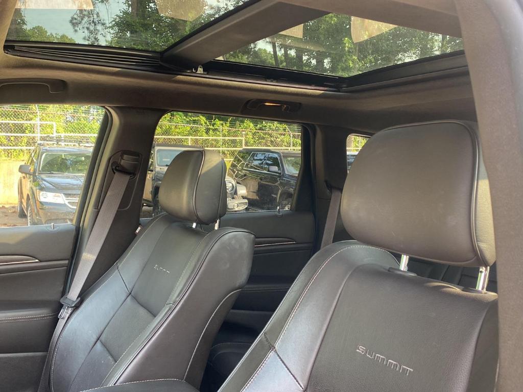 used 2014 Jeep Grand Cherokee car, priced at $16,484
