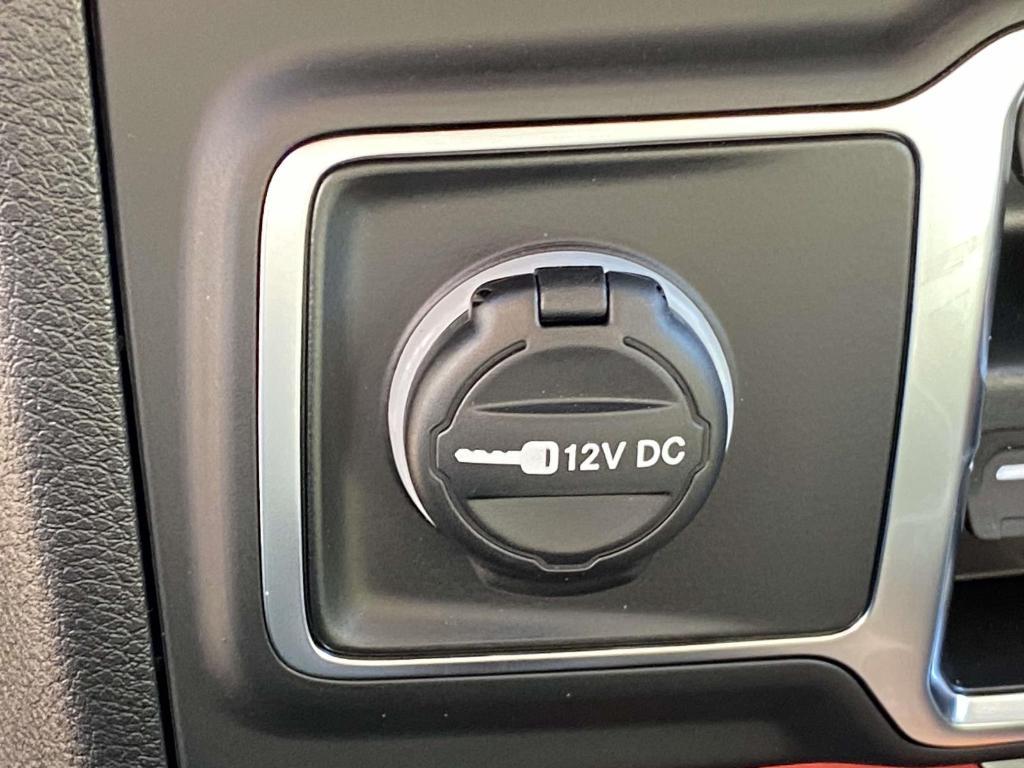 new 2025 Jeep Gladiator car, priced at $55,458