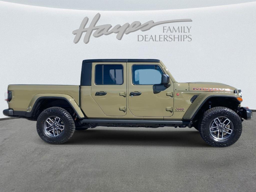 new 2025 Jeep Gladiator car, priced at $50,708