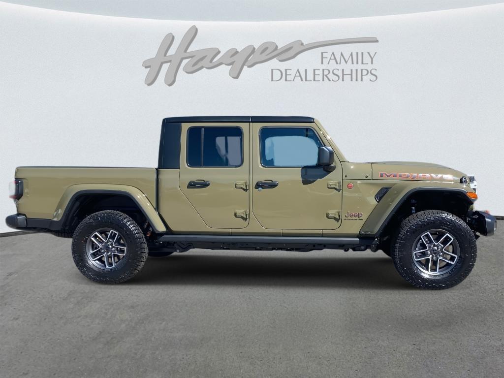 new 2025 Jeep Gladiator car, priced at $55,458