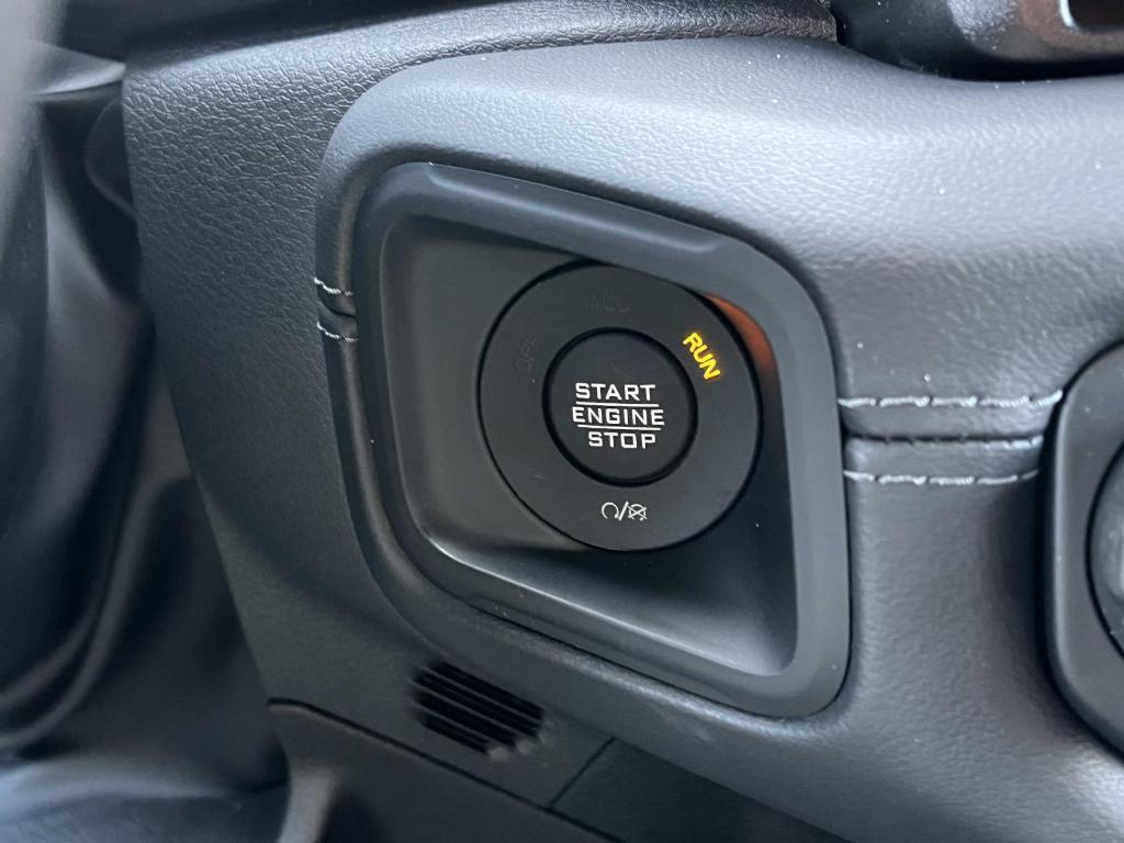 new 2025 Jeep Wrangler car, priced at $50,897