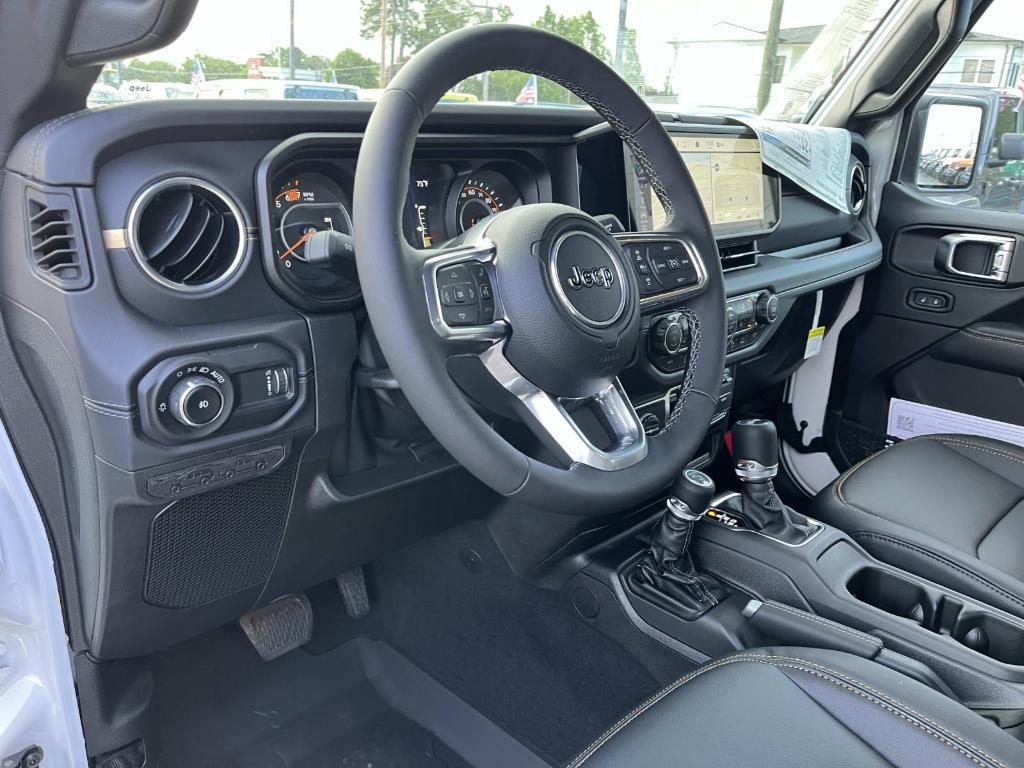 new 2025 Jeep Wrangler car, priced at $50,897