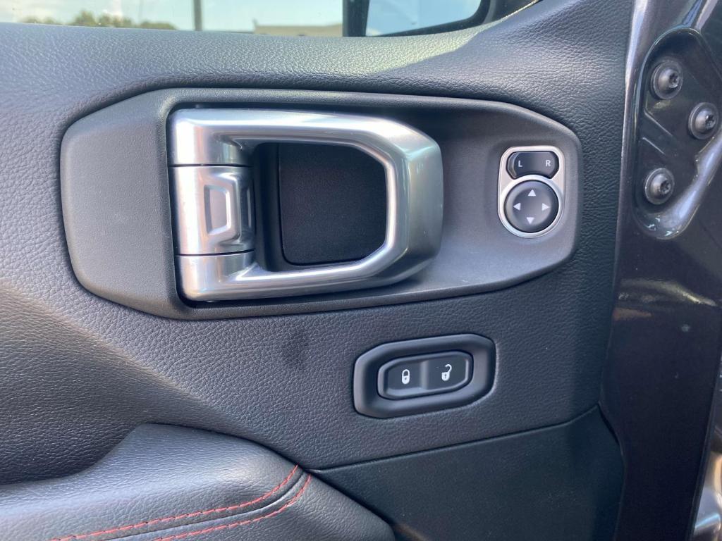 used 2021 Jeep Wrangler Unlimited car, priced at $35,999