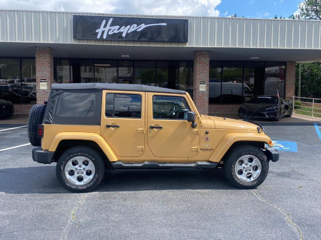 used 2013 Jeep Wrangler Unlimited car, priced at $18,998